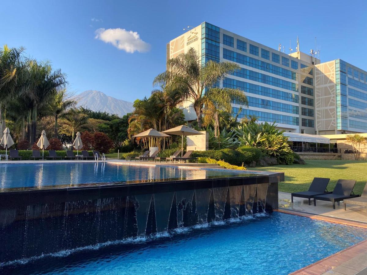 Mount Meru Hotel Arusza Zewnętrze zdjęcie