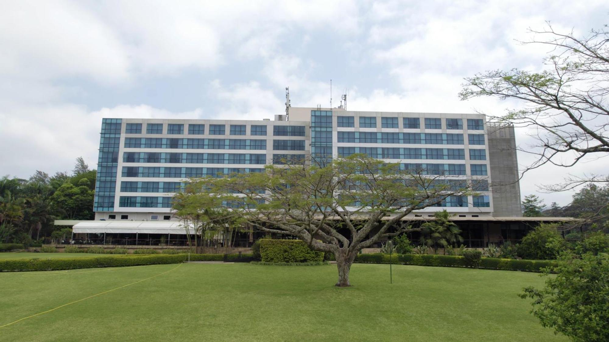 Mount Meru Hotel Arusza Zewnętrze zdjęcie