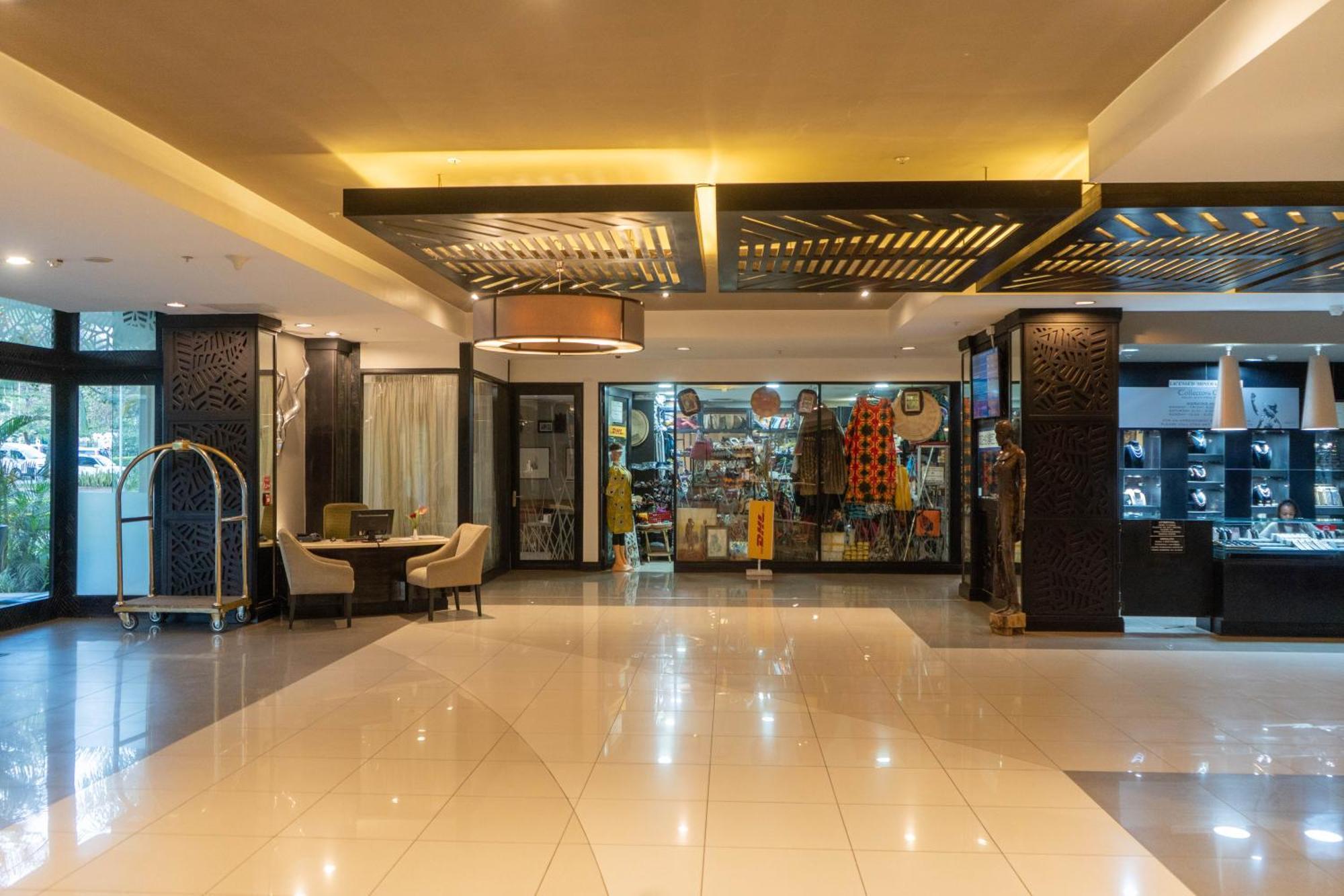 Mount Meru Hotel Arusza Zewnętrze zdjęcie