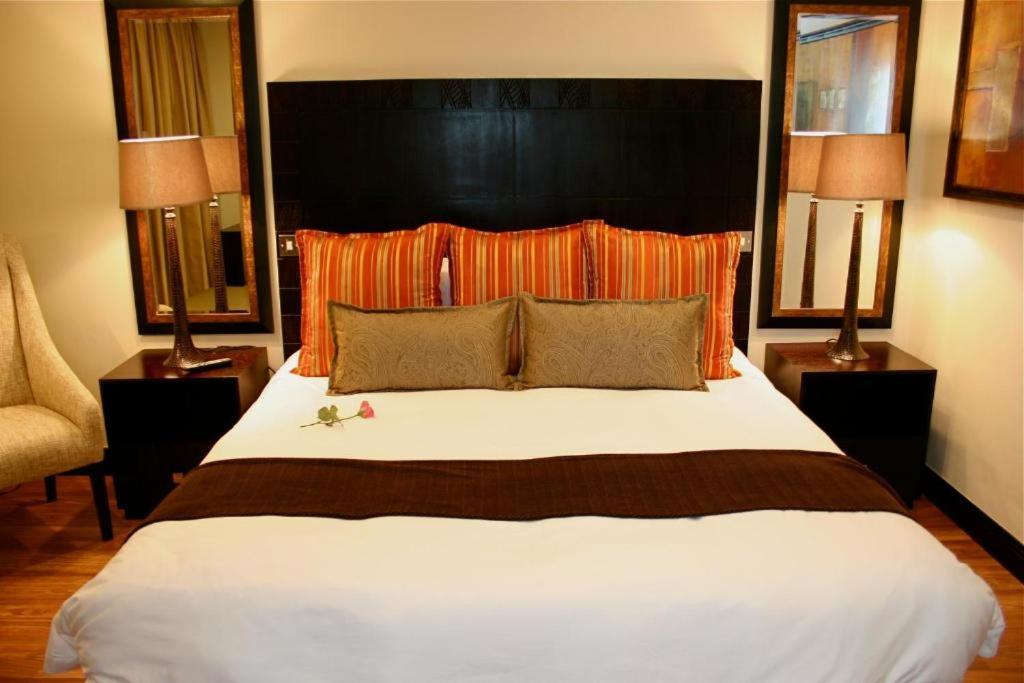 Mount Meru Hotel Arusza Zewnętrze zdjęcie