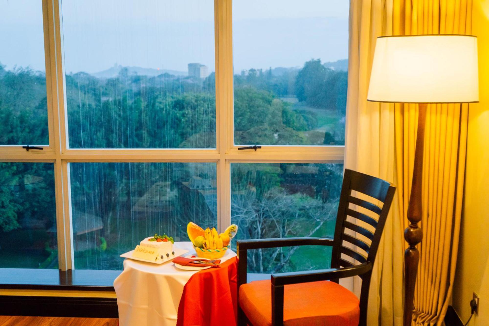 Mount Meru Hotel Arusza Zewnętrze zdjęcie